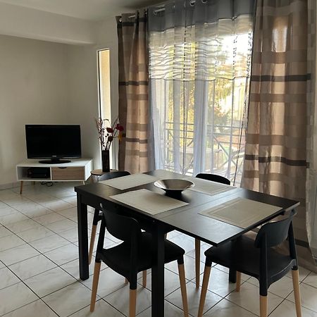 Appartement Cosy Tout Equipe エピネー・シュル・オルジュ エクステリア 写真